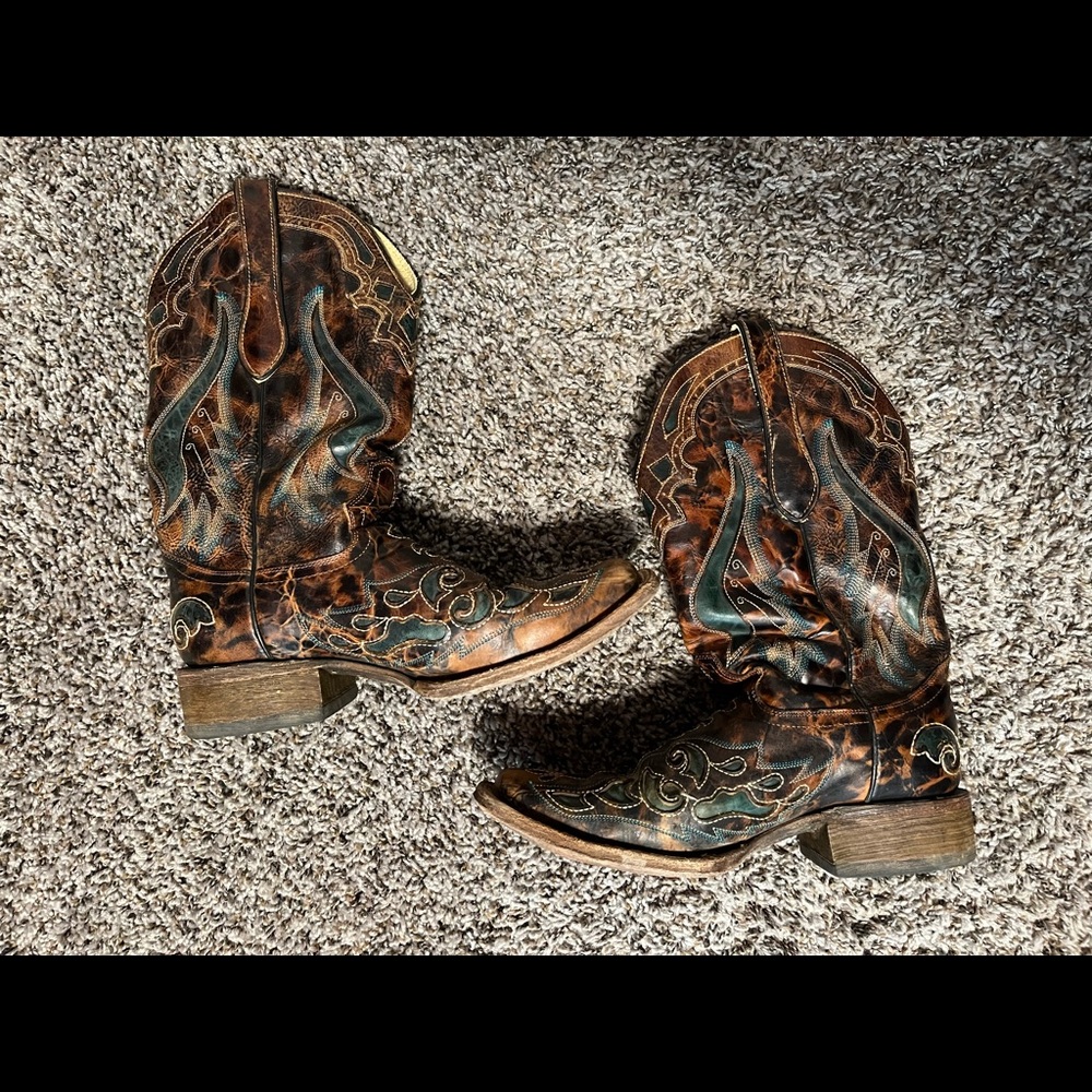 Corral Vintage Western Boot Size 8
